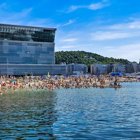 Appartamento With Sunny Balcony By The *