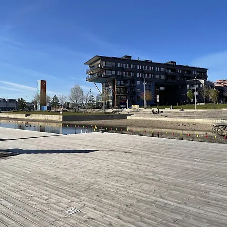 Appartamento With Sunny Balcony By The