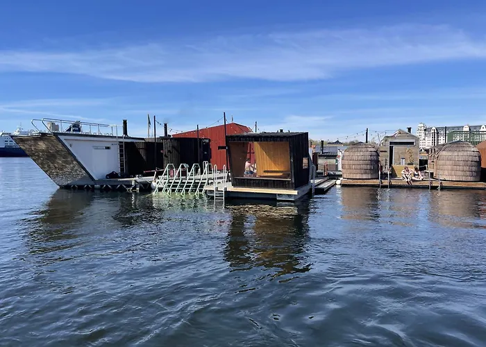 Apartmán With Sunny Balcony By The